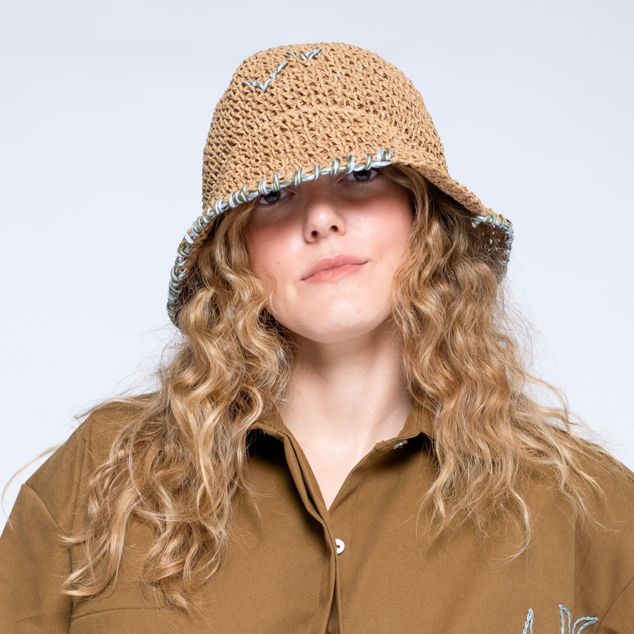 AVVE bucket hat
