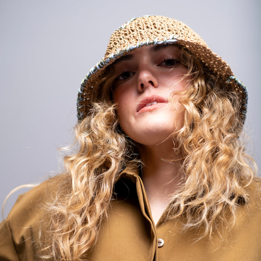AVVE bucket hat